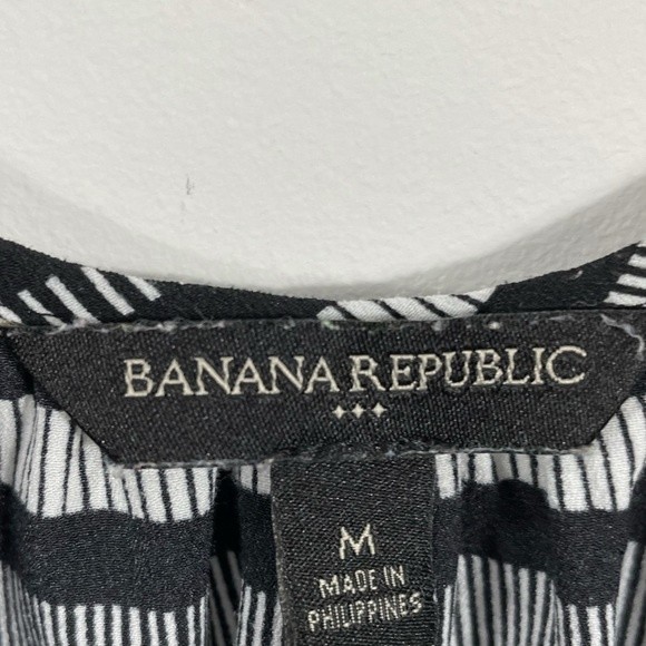 Banana Republic Striped Flutter Sleeve Sleeveless Blouse Black & White - Picture 8 of 10
